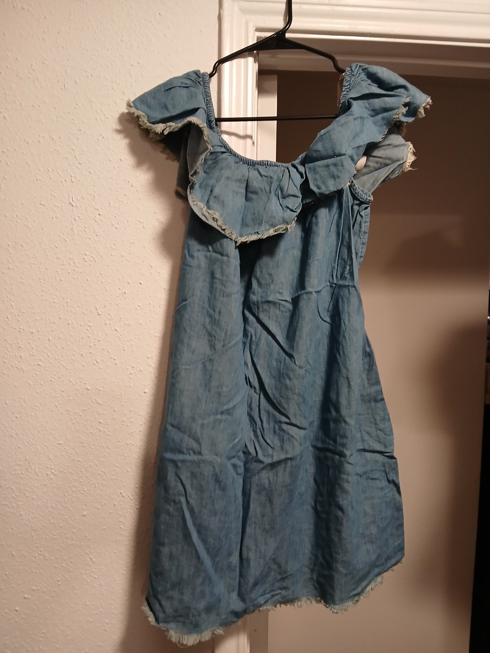 Mossimo Supply Co Vintage Women's  Blue Ruffle Chambray Dress